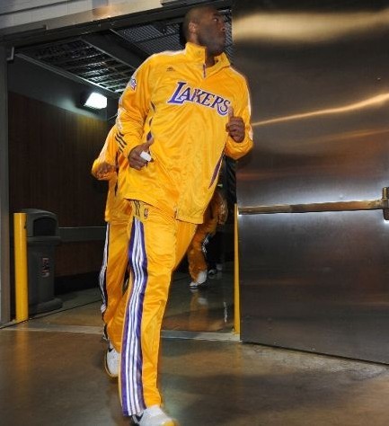 员频频上演 员频频上演