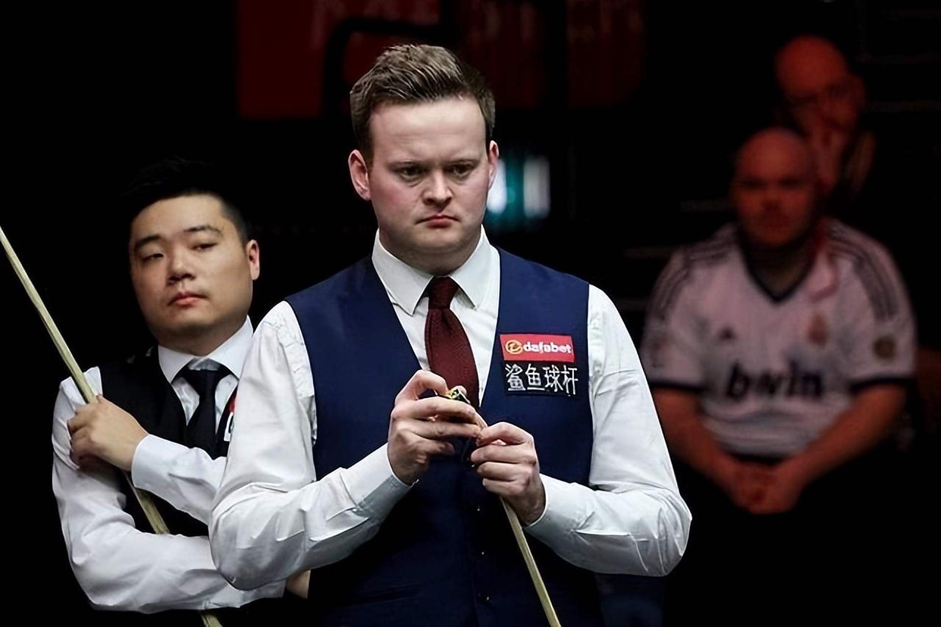 一批来自F 一批来自F