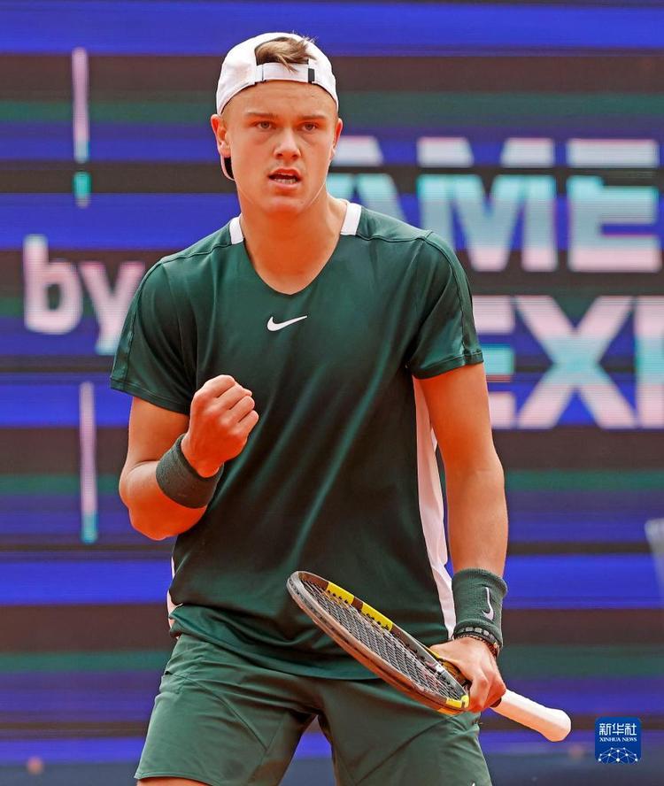 这场比赛的 这场比赛的