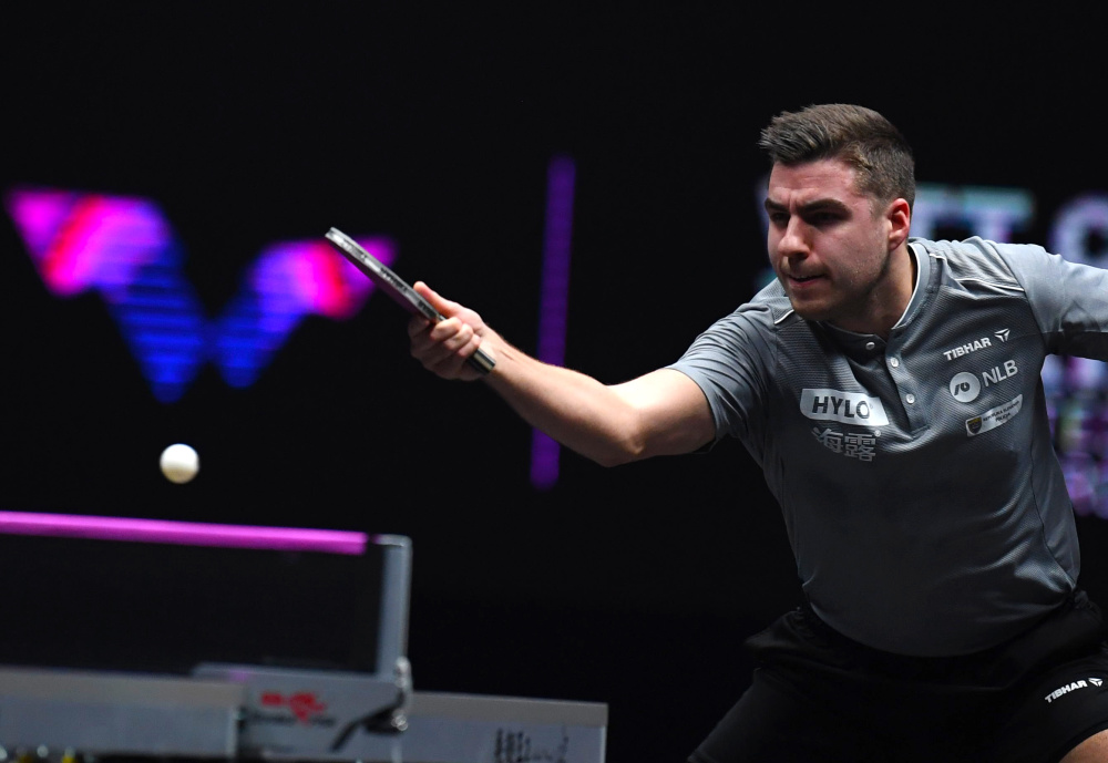 视球员的场 视球员的场