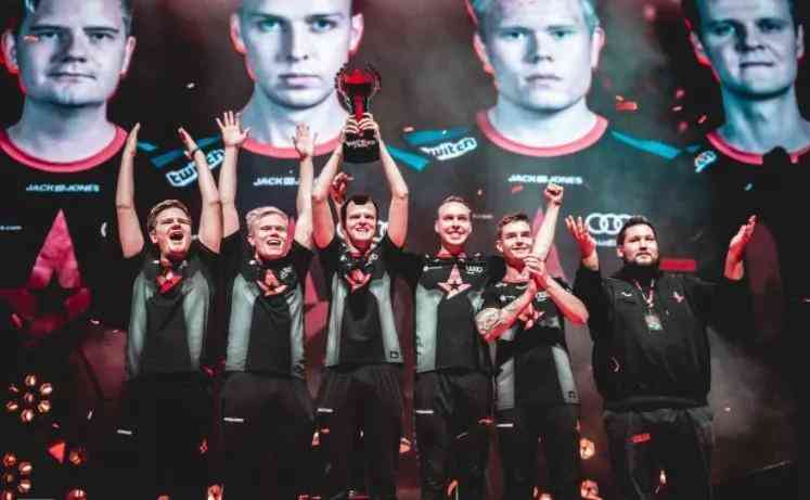 其优美的动 其优美的动