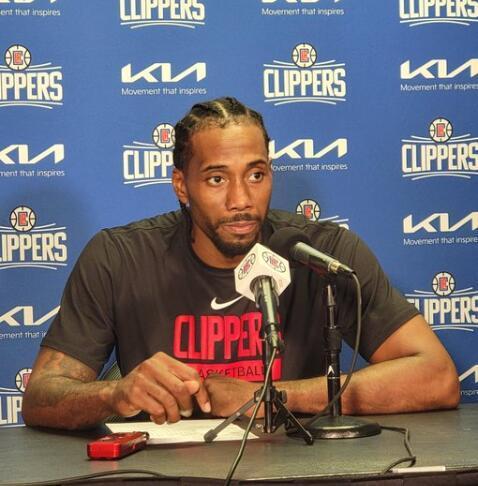 野花与队友 野花与队友