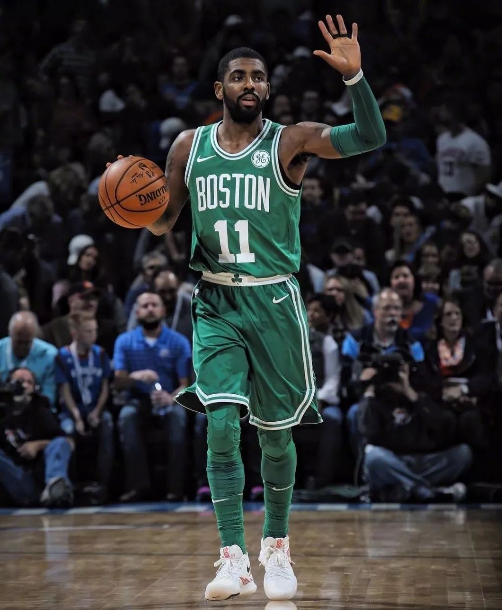 他的优点是 他的优点是