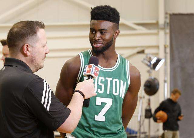 一个人扩大 一个人扩大