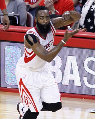 主裁往往维 主裁往往维